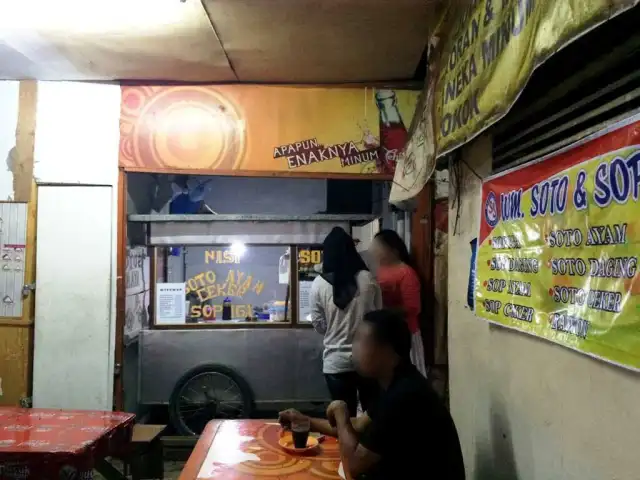 Gambar Makanan Warung Makan Soto & Sop Ibu Nuni 3