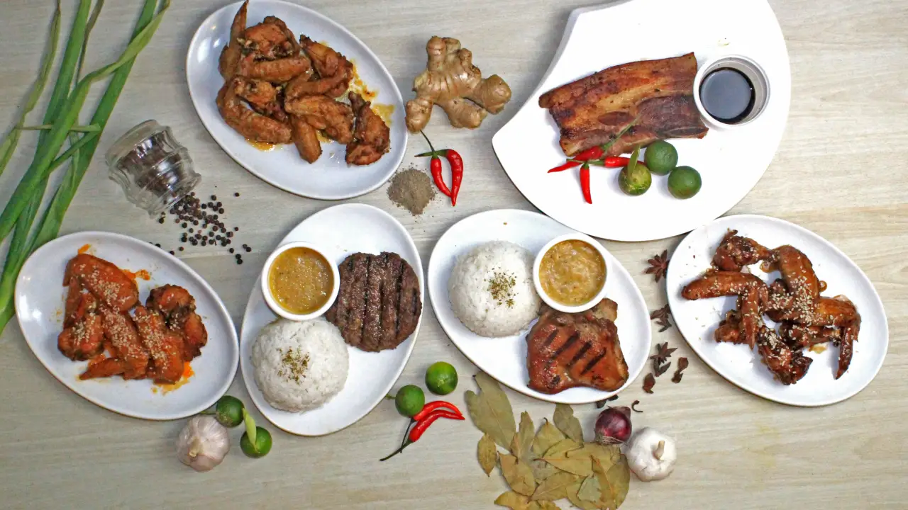 Lucas Grill House - Saint Charbel Avenue