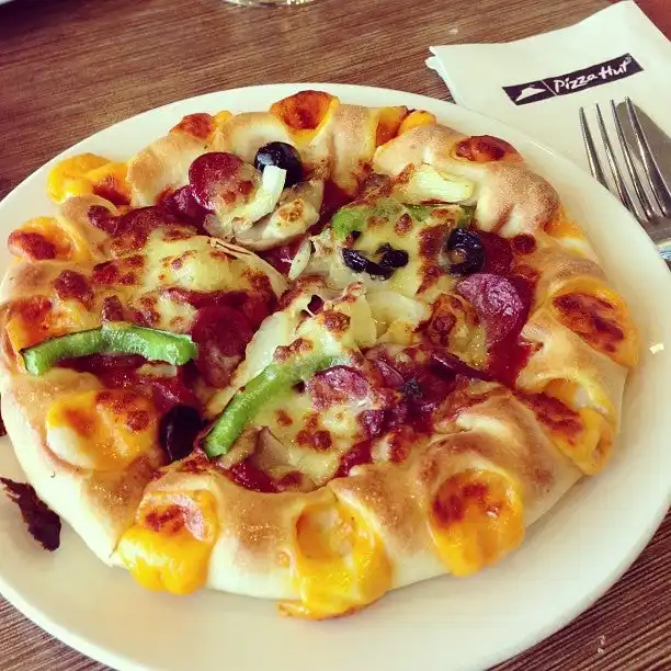 Pizza Hut Food Photo 3