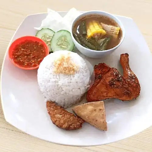 Gambar Makanan Ayam Goreng Karawaci, Dempo 16