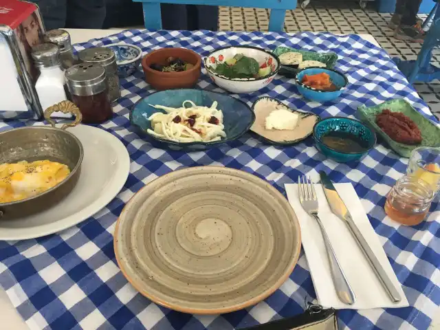 Galata Rıhtım Köftecisi'nin yemek ve ambiyans fotoğrafları 71