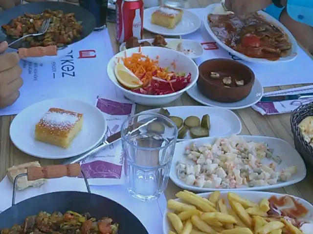 Merkez Köfte & İskender'nin yemek ve ambiyans fotoğrafları 3