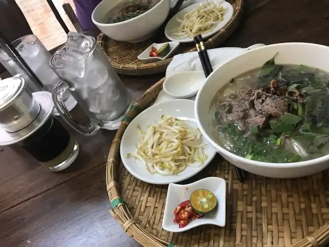 Chimmy Chummy Restaurant (Vietnam Cuisine) Food Photo 1