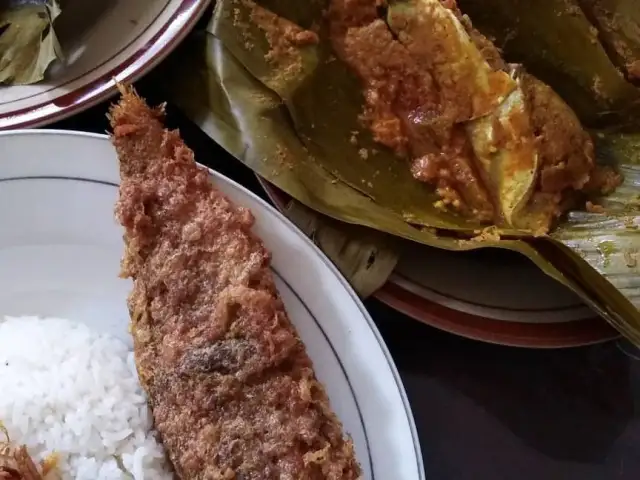 Gambar Makanan Warung Nayamul 2