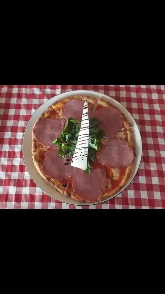 Tarantella Pizza'nin yemek ve ambiyans fotoğrafları 30