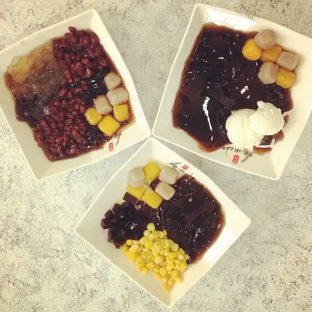 Blackball Original Taiwanese Tea & Dessert Food Photo 9