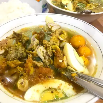 Soto Ayam Pak Siyam