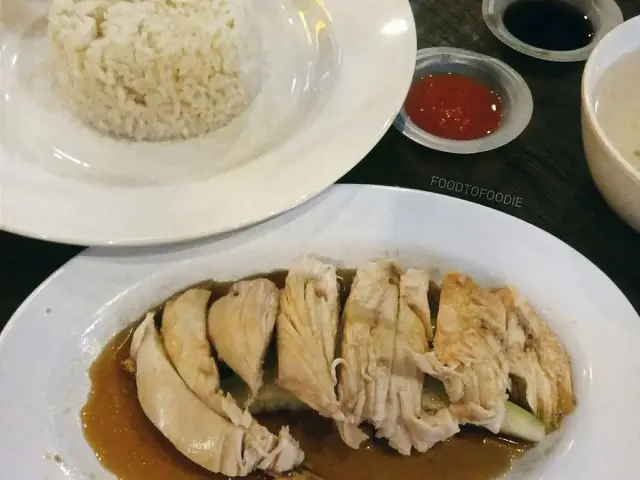 Gambar Makanan Singapore Hainanese Chicken Rice 14