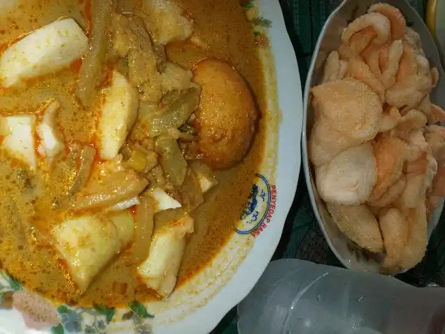 Gambar Makanan Ketupat Sayur CNI Puri 15