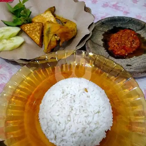Gambar Makanan Warung Ayam Kampung Nyonya Samba, Basuki Rahmat 3