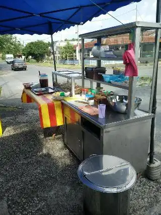 Kedai Ina LokChing & Kerabu Maggie