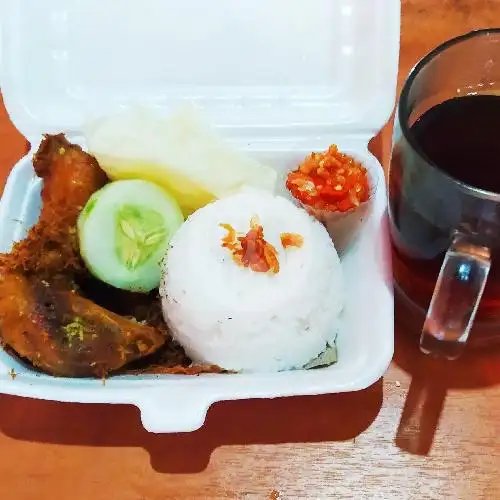 Gambar Makanan Special Ayam Goreng Ragi Bu Tami, Kartasura 6