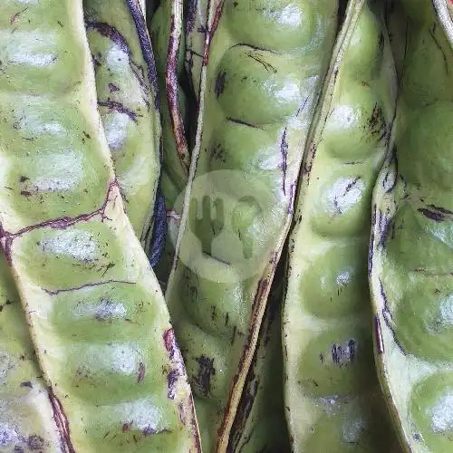 Gambar Makanan Nasi Tempong Keyla, Pulau Batanta 2