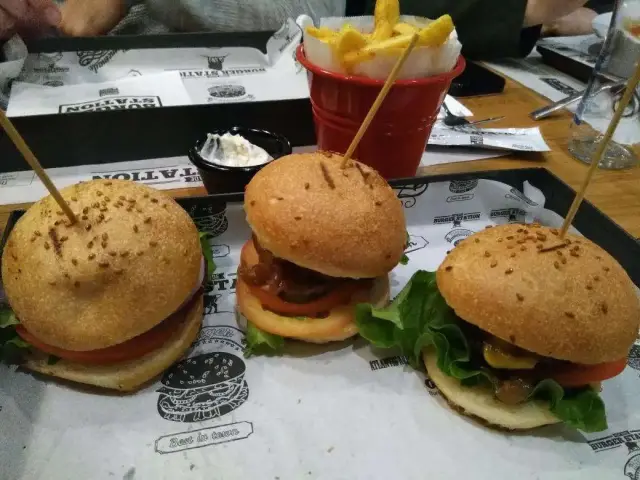 The Burger Station'nin yemek ve ambiyans fotoğrafları 12