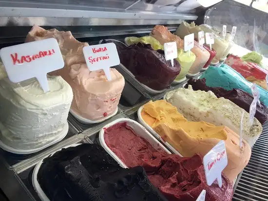 Tekin Usta Dondurma Bursa'nin yemek ve ambiyans fotoğrafları 3