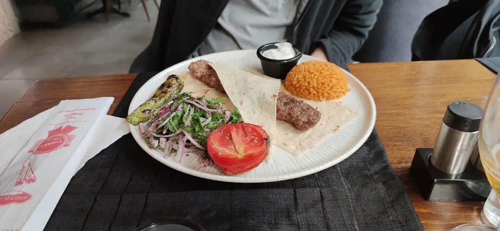 Mayfair Kebab House'nin yemek ve ambiyans fotoğrafları 13