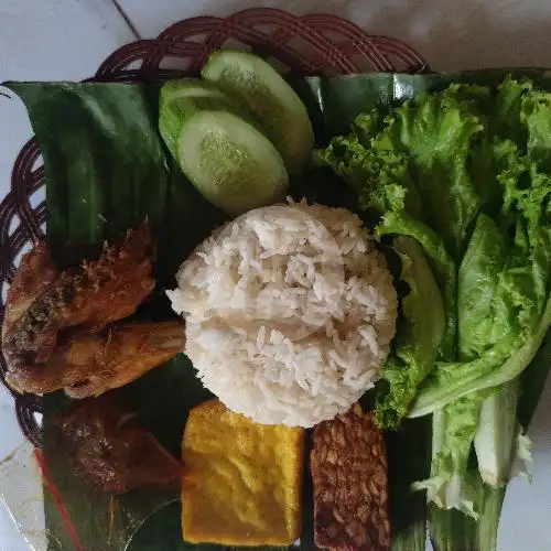 Gambar Makanan Nasi Tutug Oncom Assegaf, Duri Kepa, Jl. Sahabat Baru No. 38C 8