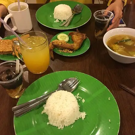 Gambar Makanan Prima Restaurant 12