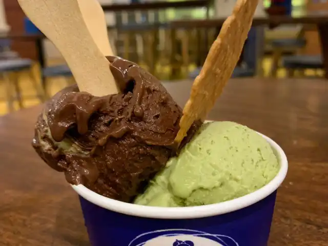 Gambar Makanan Gelato Matteo 4