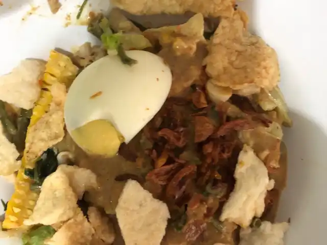 Gado Gado Tamansari Raya