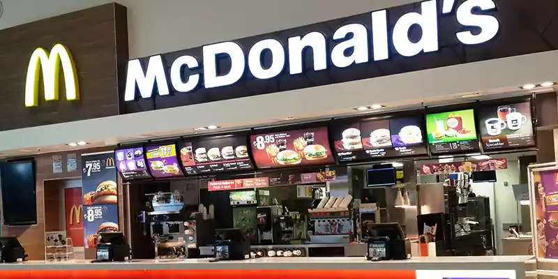 McDonald's'nin yemek ve ambiyans fotoğrafları 3