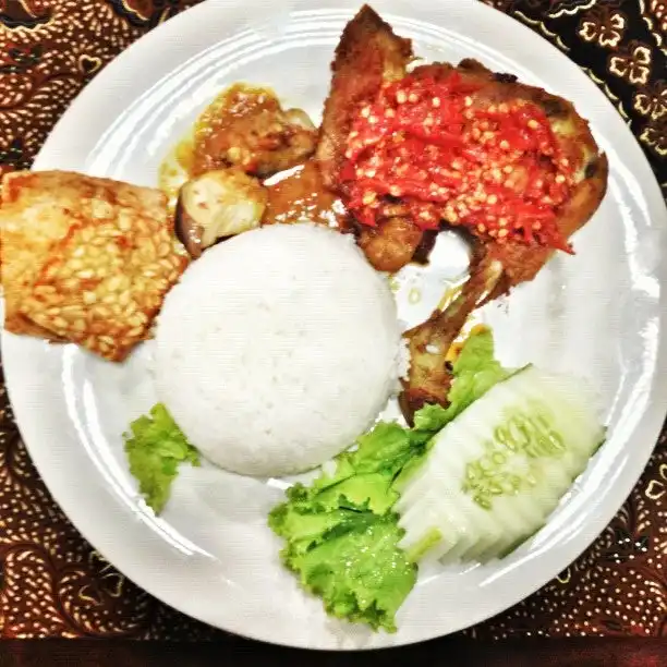 Ayam Bakar Wong Solo Food Photo 2