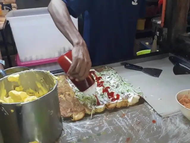 Gambar Makanan Roti John Surabaya 2