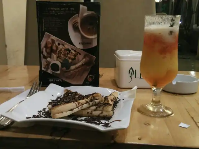 Gambar Makanan Cafe Potret 5