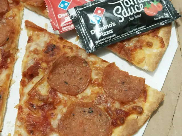 Gambar Makanan Domino's Pizza 7