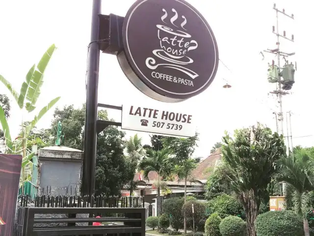Gambar Makanan Latte House Coffee & Pasta 5