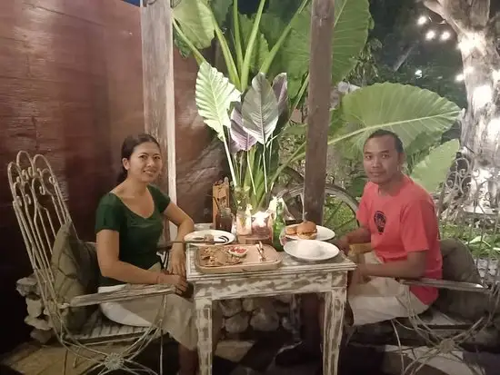 Gambar Makanan Limestones Restaurant Bali 9