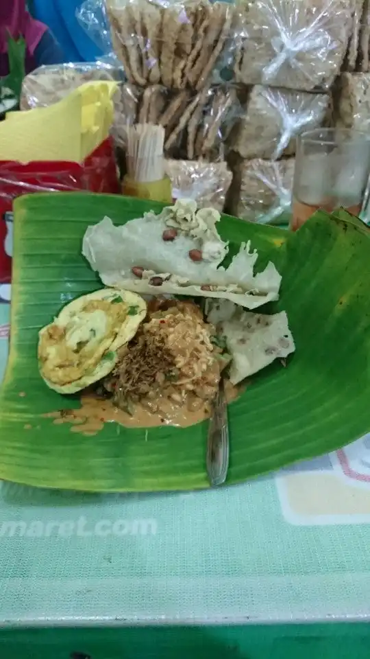 Gambar Makanan Nasi Pecel Yu Gembrot 8