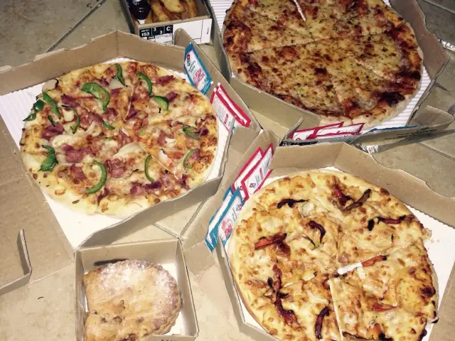 Gambar Makanan Domino's Pizza 10