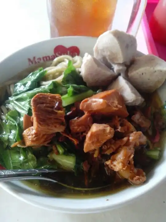 Gambar Makanan Bakso tenis dan Mie ayam bayam 4