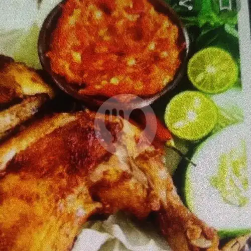 Gambar Makanan ayam penyet sambal hijau bang alif, Setiabudi 2