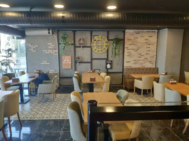 Boşnak Börekçi Cafe'nin yemek ve ambiyans fotoğrafları 6