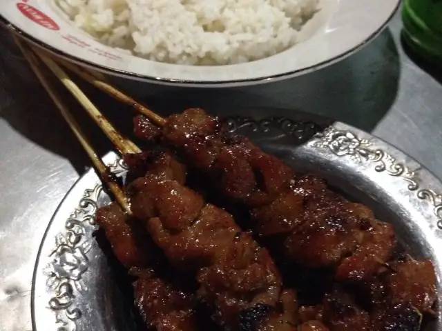 Gambar Makanan Sate Babi Ketandan 8