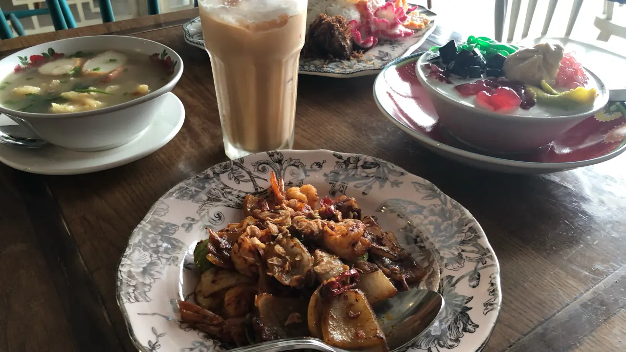 Nyonya Peranakan Cuisine