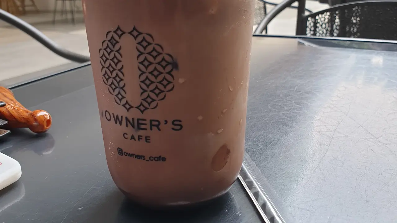 Owner's Cafe