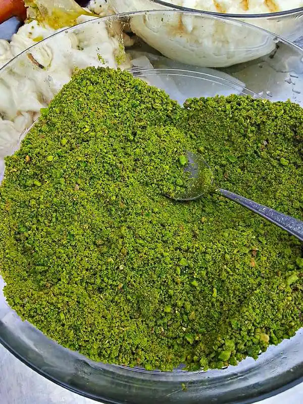Katmerci Cumali Usta'nin yemek ve ambiyans fotoğrafları 42