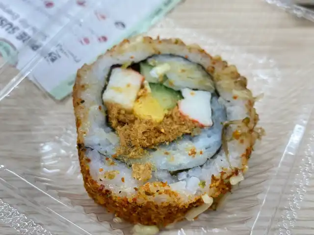 Empire Sushi Food Photo 3