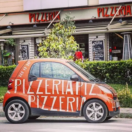 Pizzeria'nin yemek ve ambiyans fotoğrafları 1
