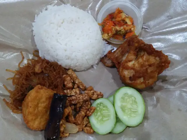 Gambar Makanan Ayam Penyet Surabaya 9