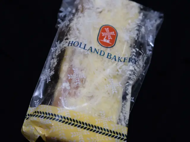 Gambar Makanan Holland Bakery 9