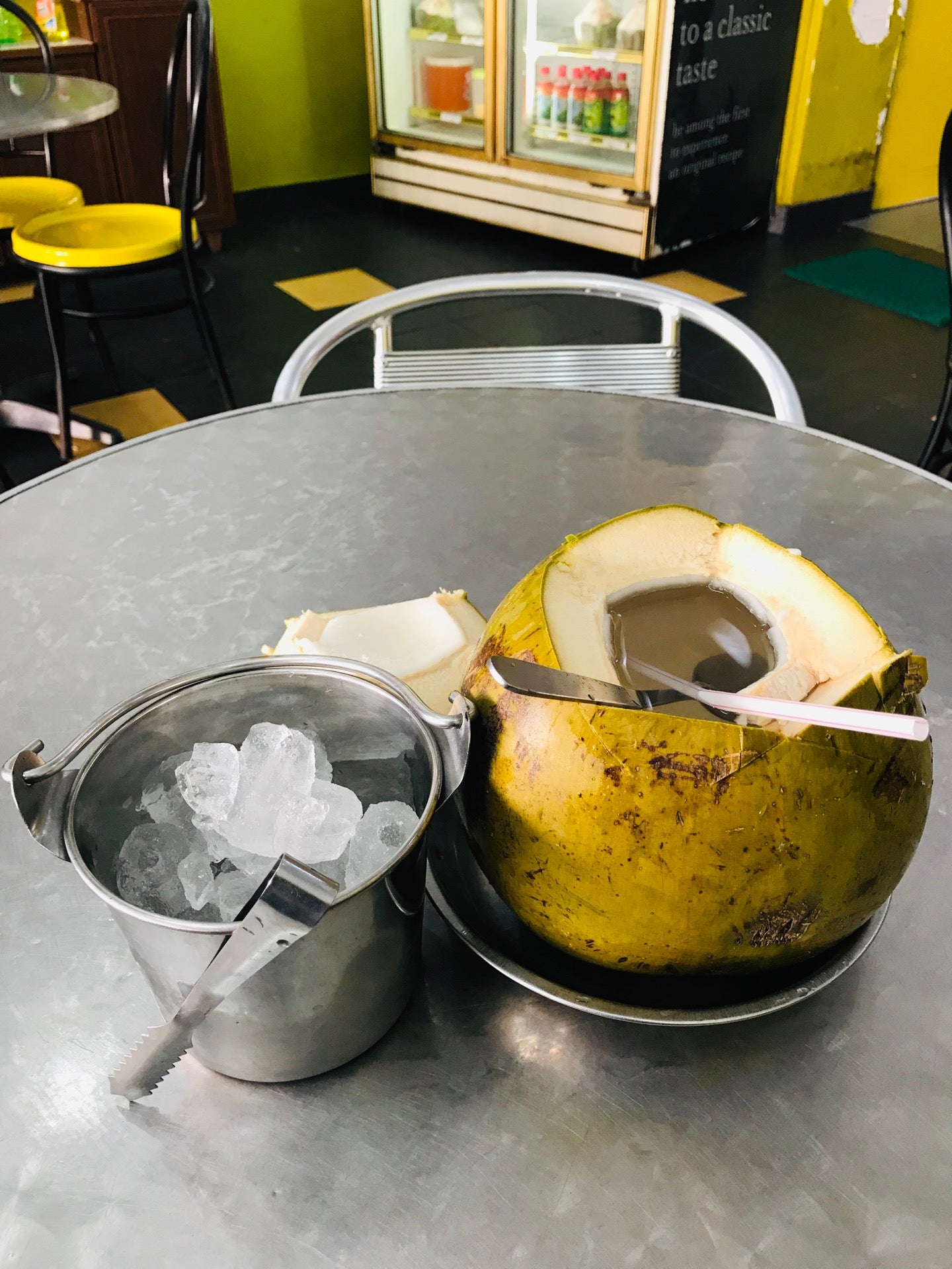 Kelapa Oasis, Happy Hour, Klang YummyAdvisor