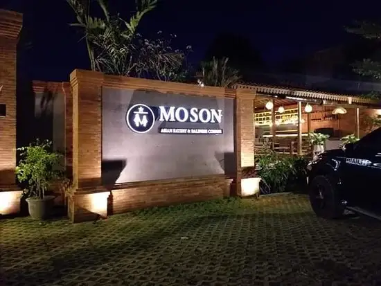 Gambar Makanan Moson Bali Legian 10