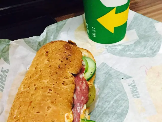 Subway Food Photo 15