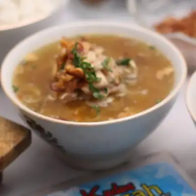 Soto Kudus Sumringah, Palagan