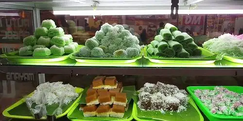 Putu Bambu & Dongkal Cabang Kelapa Gading Barat, Kebun Jeruk