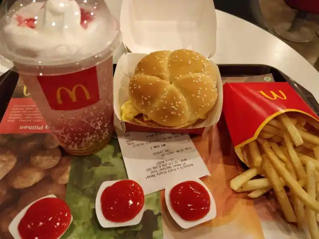 Gambar Makanan McDonald's 17